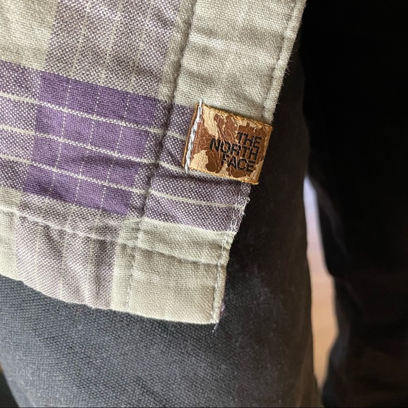 The North Face flannel jacket - Picture 2 of 5